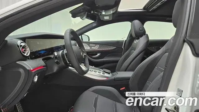 Mercedes-Benz AMG GT 2025 — Photo 14/17
