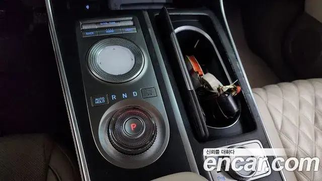 Genesis GV80 2020 — Photo 13/20