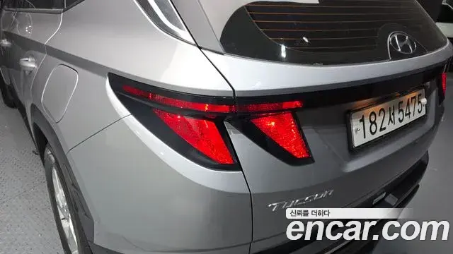 Hyundai Tucson Hybrid 2022 — Photo 6/30