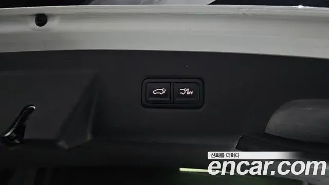 Kia Carnival 2021 — Photo 20/20