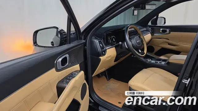 Kia Sorento 2022 — Photo 15/35
