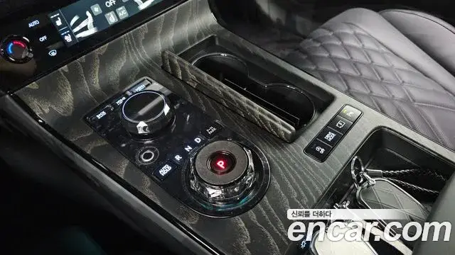 Genesis G80, 2025