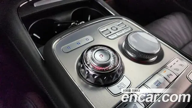 Genesis G90 2022 — Фото 9/20