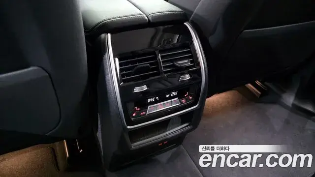 BMW X5 2025 — ფოტო 19/36