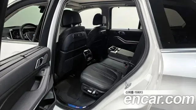BMW X5 2025 — ფოტო 4/36