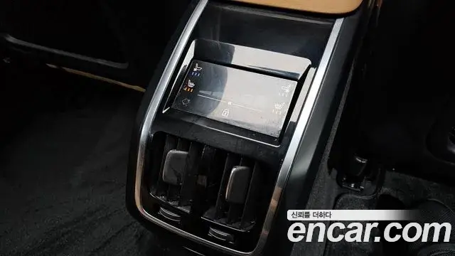 Volvo S90 2022 — Şəkil 16/40