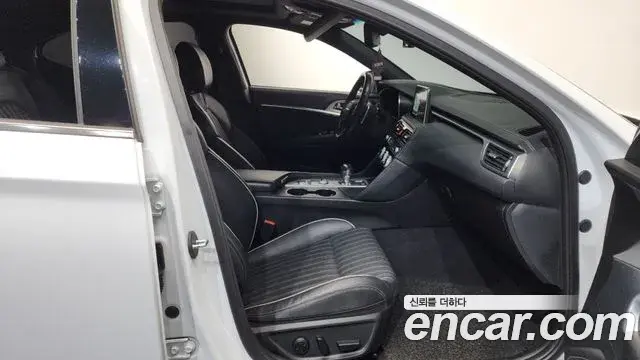 Genesis G70 2018 — ფოტო 5/36
