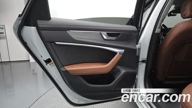 Audi A6 2022 — ფოტო 5/32