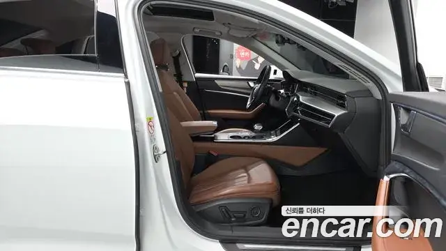 Audi A6 2022 — ფოტო 32/32