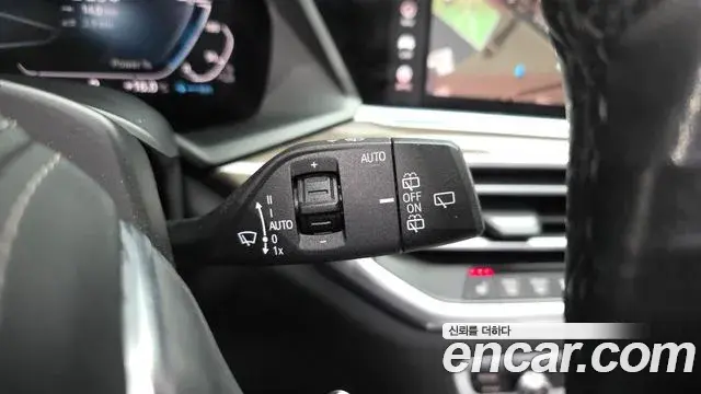 BMW X5 2022 — ფოტო 10/34