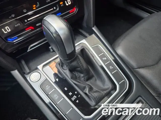 Volkswagen Arteon 2023 — Şəkil 5/20
