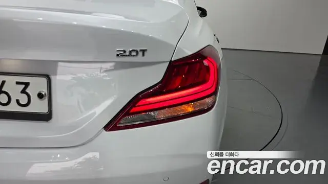 Genesis G70 2019 — ფოტო 32/36