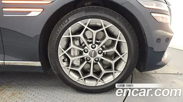 Genesis G80 2022 — Photo 27/34