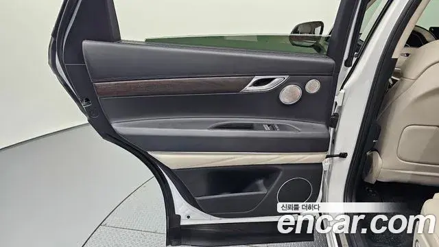 Genesis GV80 2023 — Şəkil 15/34