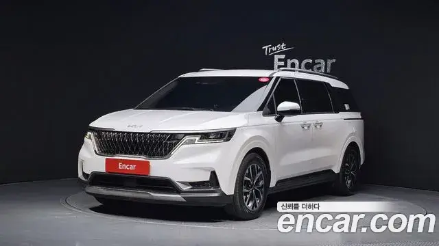 Kia Carnival 2022 — Фото 1/20