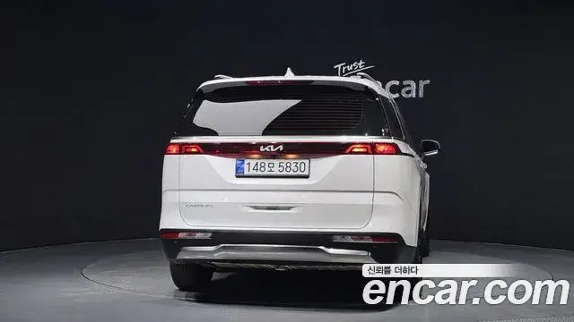 Kia Carnival 2022 — Фото 4/20
