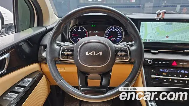 Kia Carnival 2022 — Фото 13/20