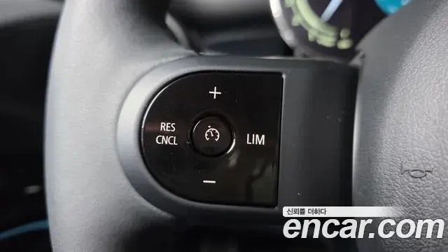Mini Cooper 2024 — Photo 15/20