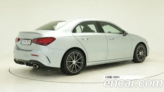 Mercedes-Benz A-Class 2025 — Фото 1/17