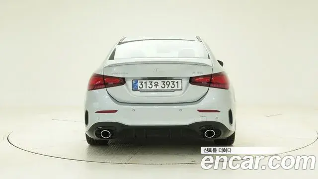 Mercedes-Benz A-Class 2025 — Фото 3/17