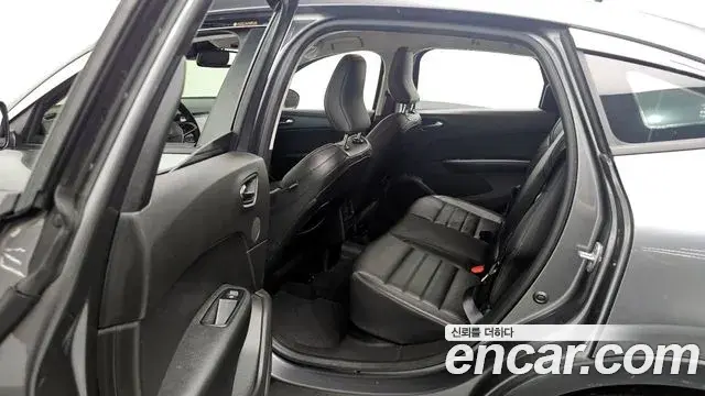 Renault Samsung Arkana 2024 — Фото 19/20