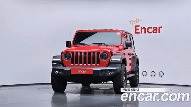 Jeep Wrangler 2018 — ფოტო 28/34