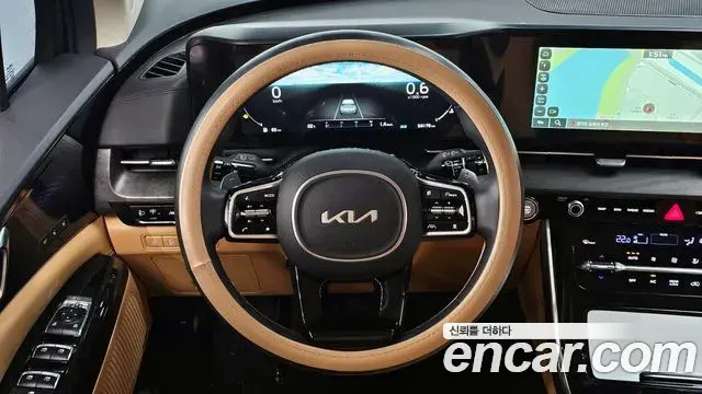 Kia Carnival 2023 — Şəkil 7/30