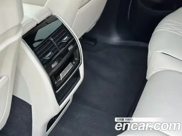 BMW X5 2025 — Фото 15/20