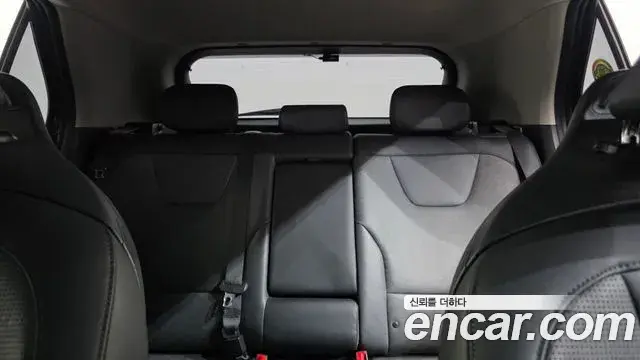 Kia Niro 2022 — ფოტო 24/33