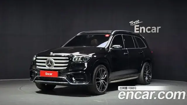Mercedes-Benz GLS-Class 2024 — Photo 25/34