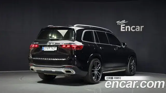 Mercedes-Benz GLS-Class 2024 — Photo 7/34