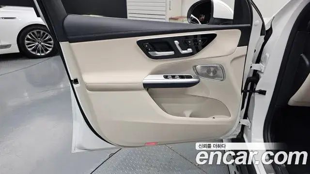 Mercedes-Benz GLC-Class 2025 — Şəkil 14/32