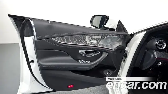 Mercedes-Benz AMG GT 2024 — Photo 24/34