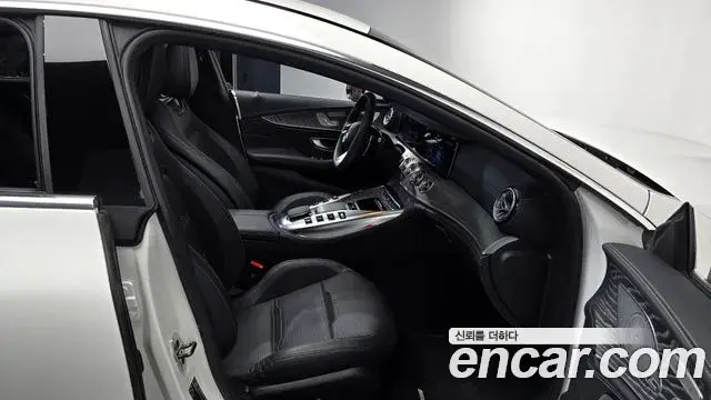 Mercedes-Benz AMG GT 2024 — Photo 2/34