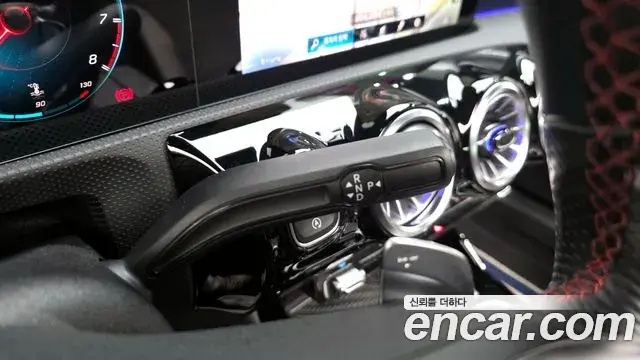 Mercedes-Benz A-Class 2021 — Photo 20/30