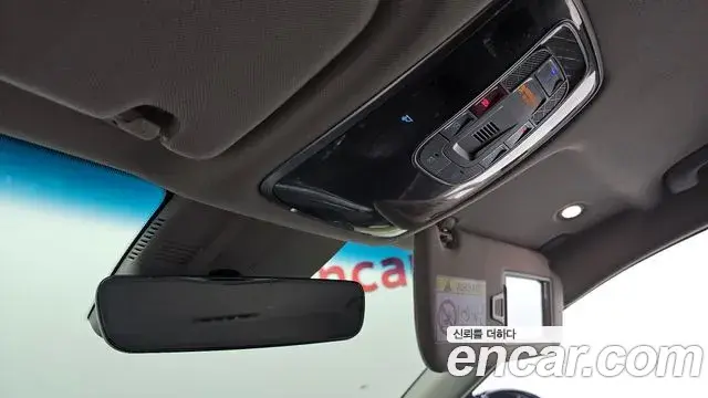 Genesis G80 2023 — ფოტო 29/34
