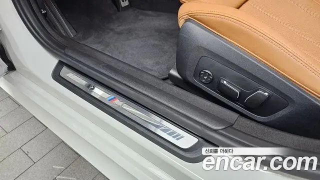 BMW 3 Series 2025 — Şəkil 14/31