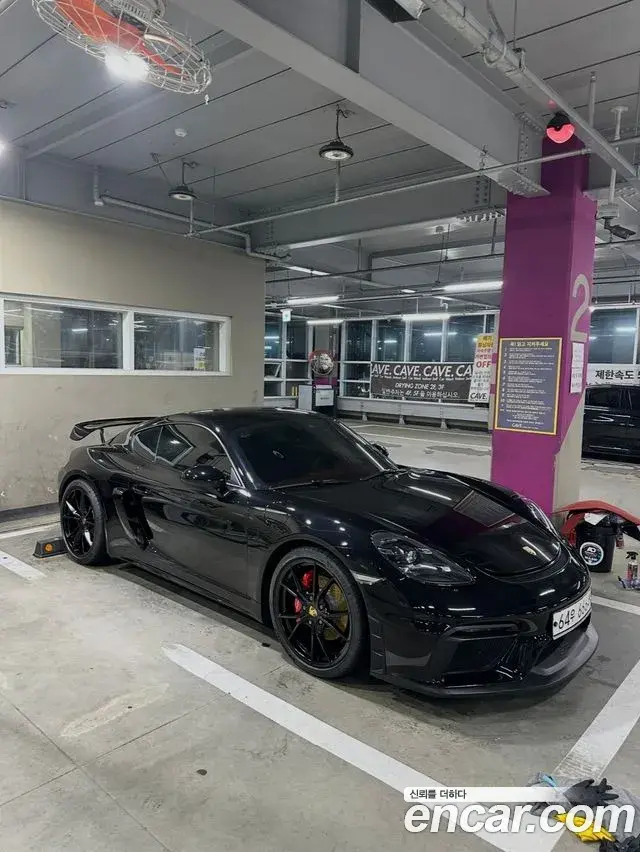 Porsche 718 Cayman 2019 — Фото 1/20