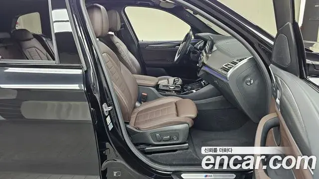 BMW X3 2024 — Photo 13/32