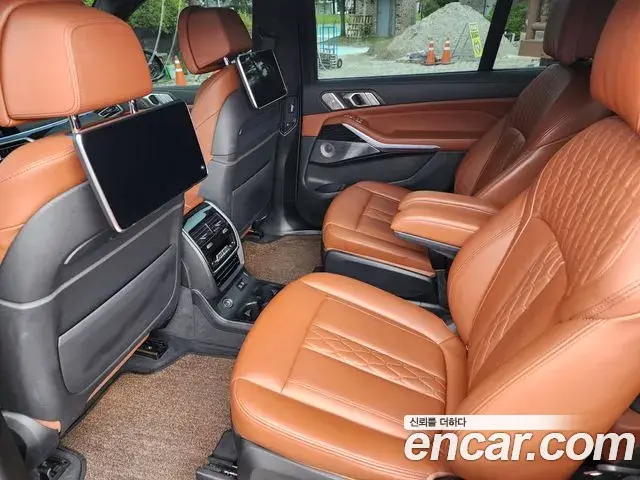 BMW X7 2021 — Şəkil 19/20