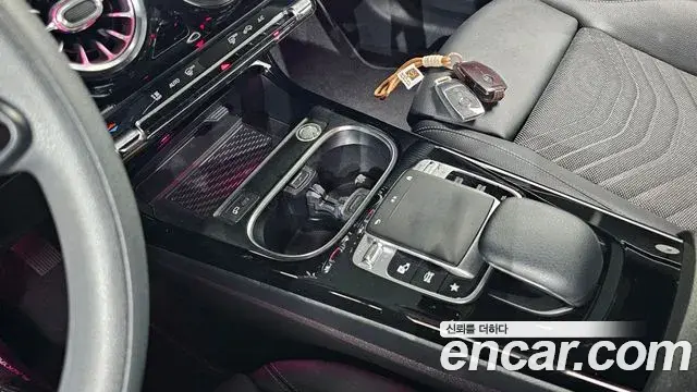 Mercedes-Benz A-Class 2020 — Фото 17/20