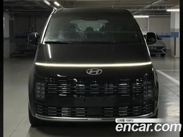 Hyundai Staria, 2024