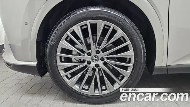 Lexus RX350h 2023 — Photo 25/31