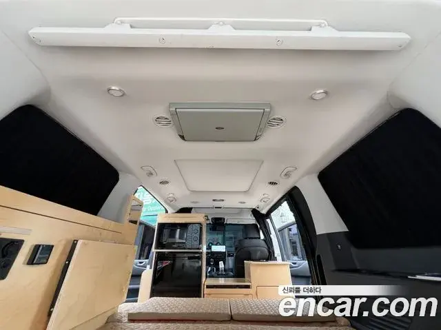 Hyundai Staria 2023 — Şəkil 20/20