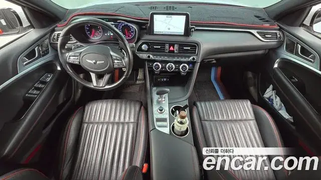 Genesis G70 2018 — Photo 3/35