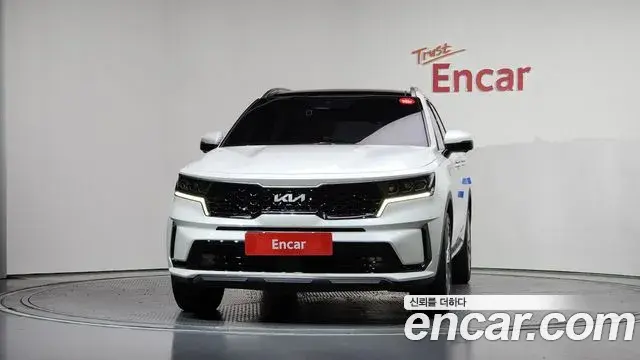 Kia Sorento 2022 — Фото 2/20