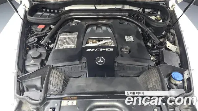 Mercedes-Benz G-Class 2020 — Photo 6/20
