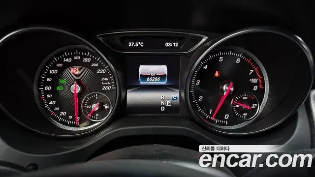 Mercedes-Benz CLA-Class 2018 — ფოტო 20/33