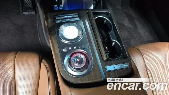 Genesis G80 2020 — ფოტო 16/20