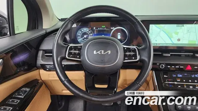 Kia Carnival 2022 — Photo 12/20
